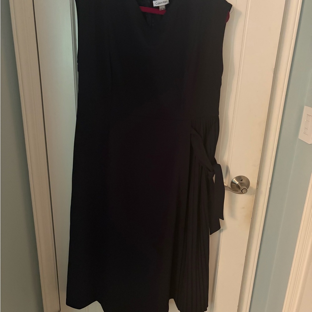 Calvin Klein Navy Sleeveless Tie-Waist Dress